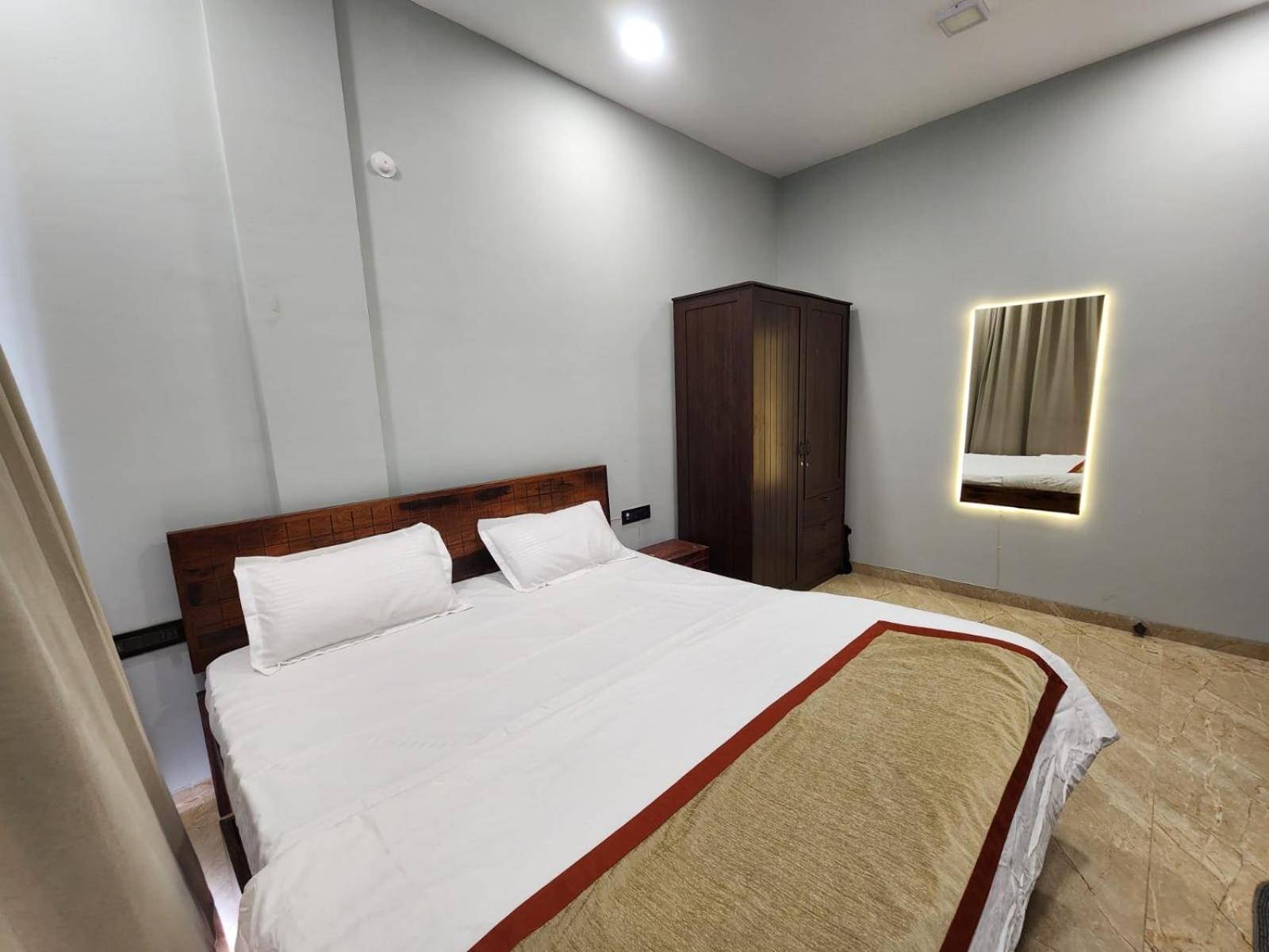 Villa Genz Ll Swimming Pool Ll Ac Ll Bbq Ll 2bhk *